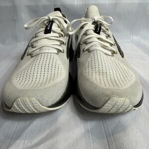 Brooks Levitate 5 Men’s Running Shoes Size 12